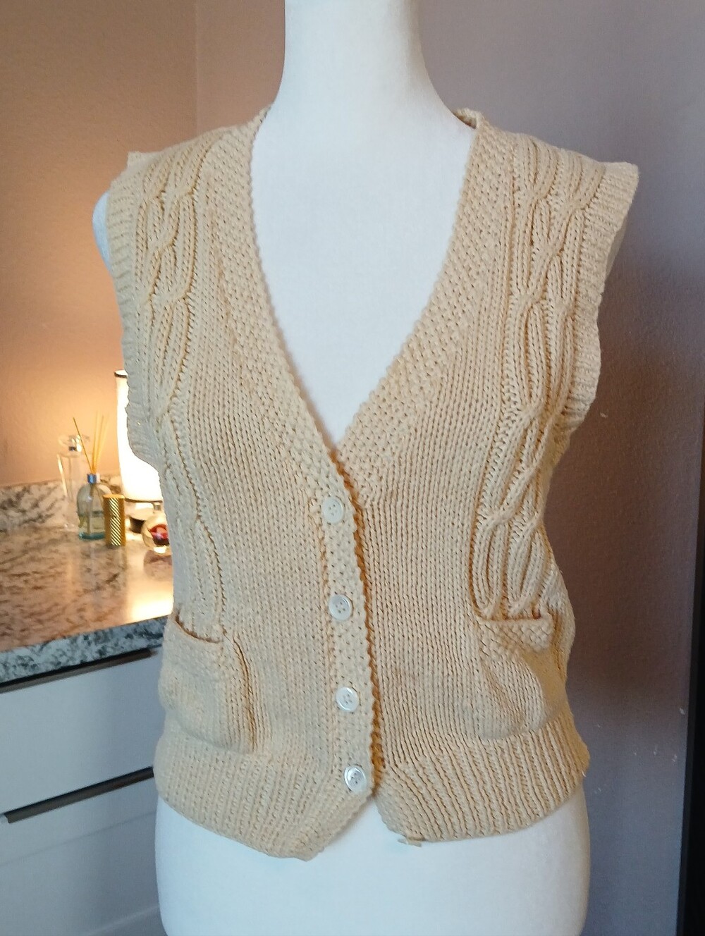 VTG Outback Red 80s Sweater Vest Vintage Butter Yellow Cotton Blend Knit Sz S